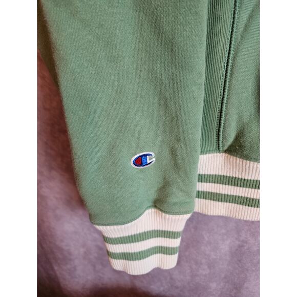 Champion Reverse Weave Men's Heavyweight Pullover Sweatshirt. Green. Size L - Picture 3 of 5